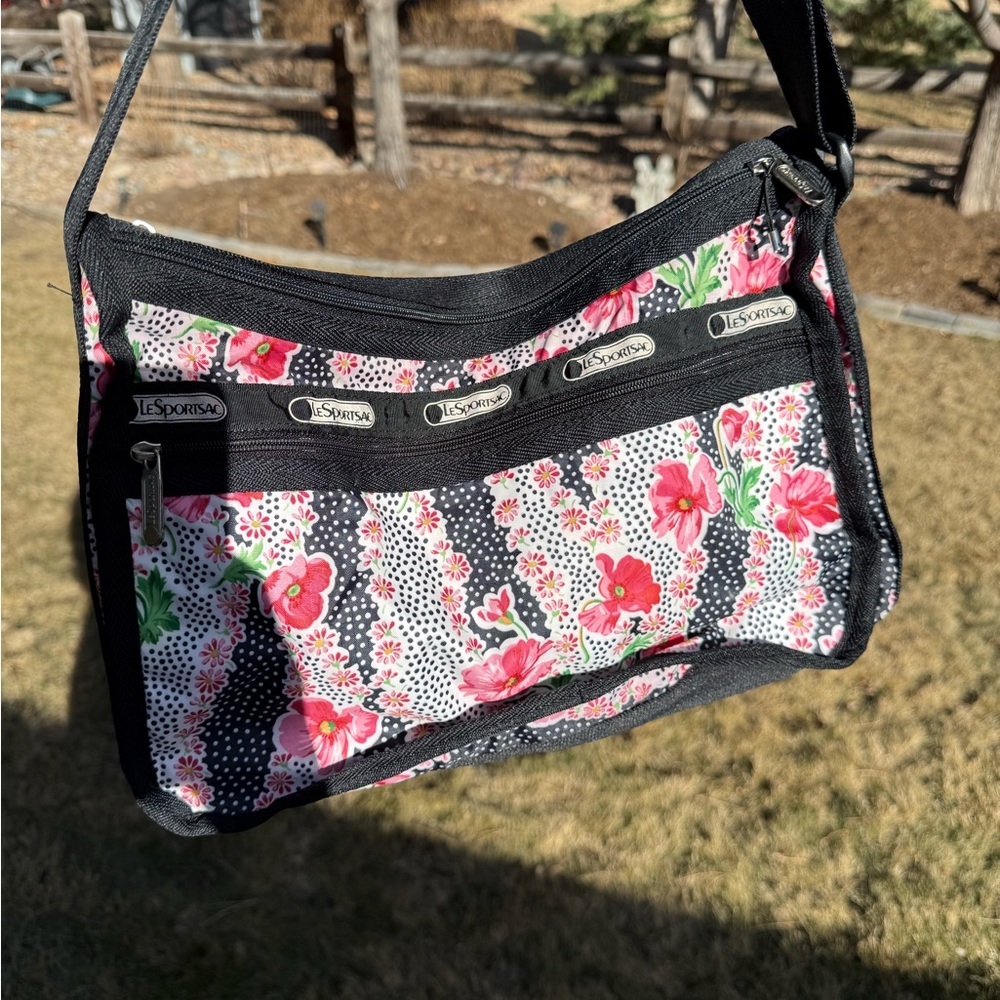 LeSportsac Deluxe Everyday Bag 13x10х6 Pink Floral Polka Dots Expandable
